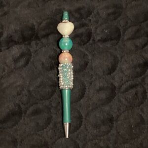 Teal Beaded Pen with Heart Detail